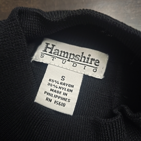 Hampshire Studios womens top sz small - Picture 4 of 4